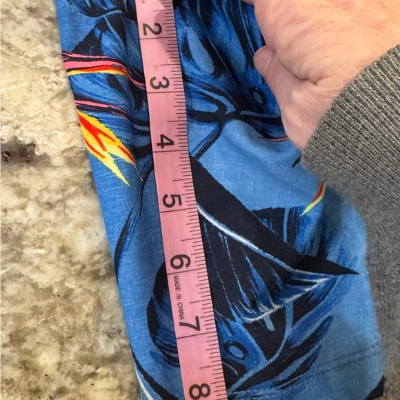 NWT Hurley Phantom men’s swim shorts. Bright, Size 30 - Picture 6 of 11